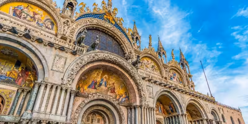 do_you_need_to_book_st_mark's_basilica_in_advance