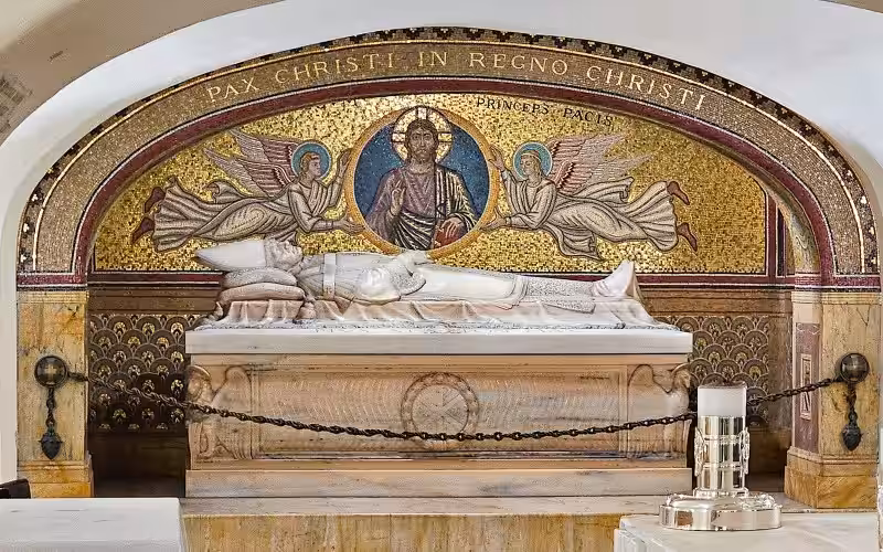 visit_st_peter's_tomb